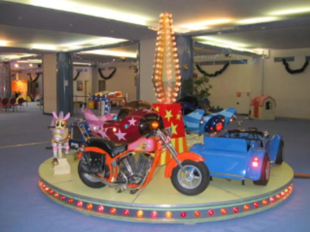 Manège à moto, installation en salle