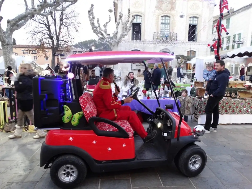 Voiturette en parade