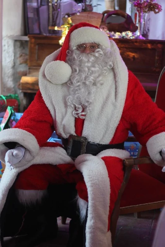 Portrait du Père Noël en visite
